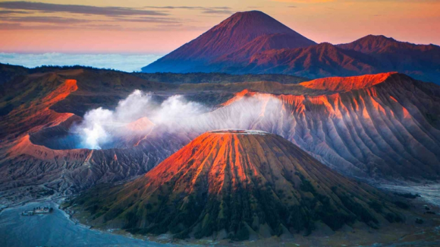 Keindahan dan Misteri Gunung Bromo